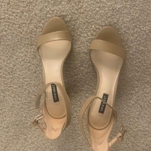 Ninewest heel